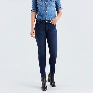 Levi’s 711 Skinny Jeans